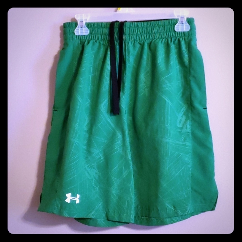 Under armour athletic shorts long loose fit green